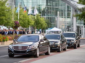 Executive transportation service with professional chauffeur for reliable business travel