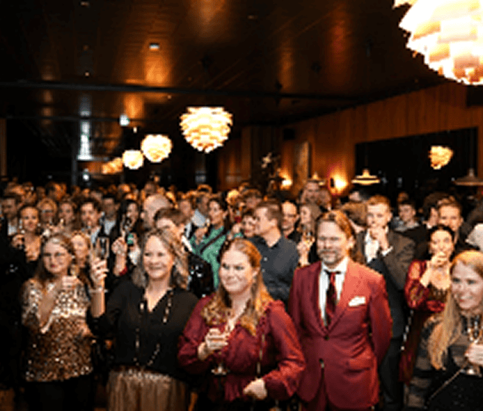 ImageWithFallback 3 2